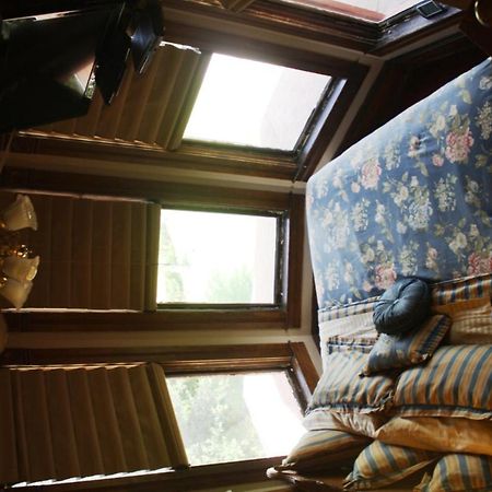 Angel'S Nest Bed & Breakfast Уедърфорд Екстериор снимка