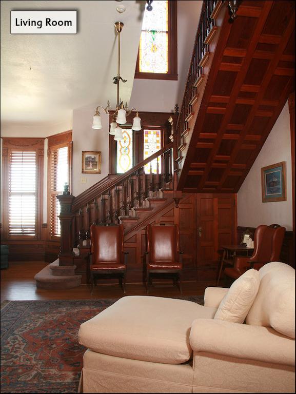 Angel'S Nest Bed & Breakfast Уедърфорд Екстериор снимка